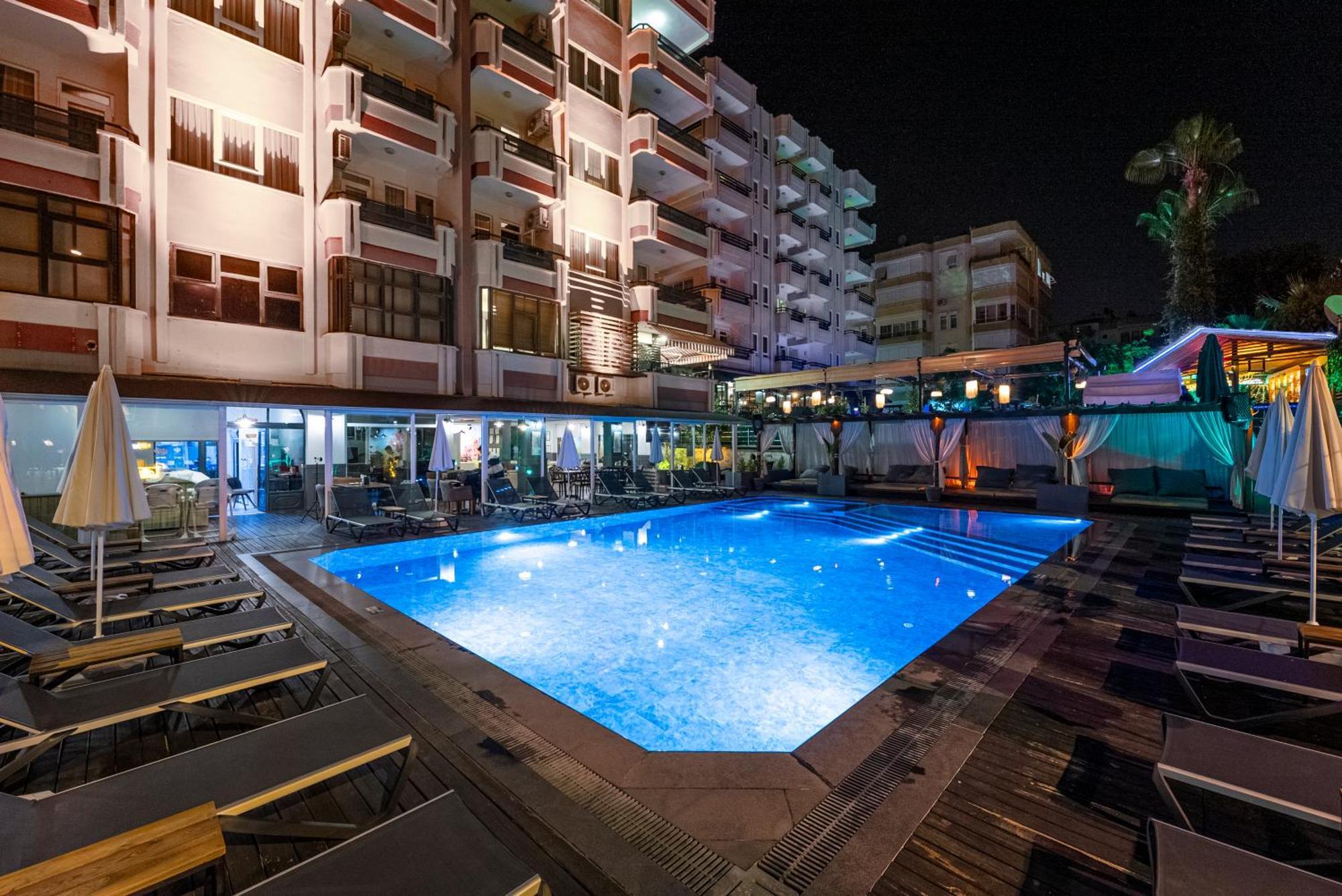 Hma Hotel & Suites Алания Экстерьер фото